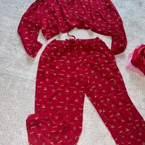 Woman SKIMS pj set oversized